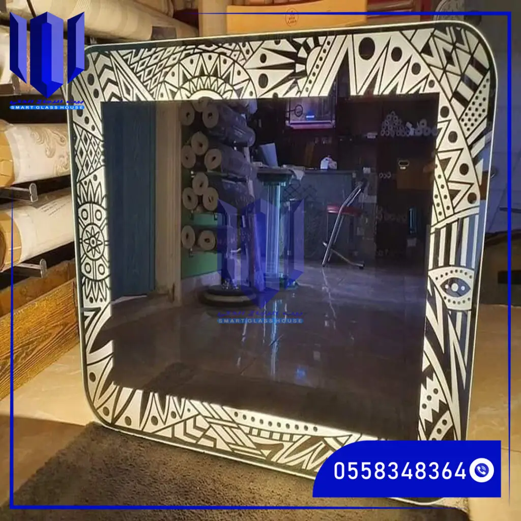 مرايا ديكور زجاج مناسب لمنزلك