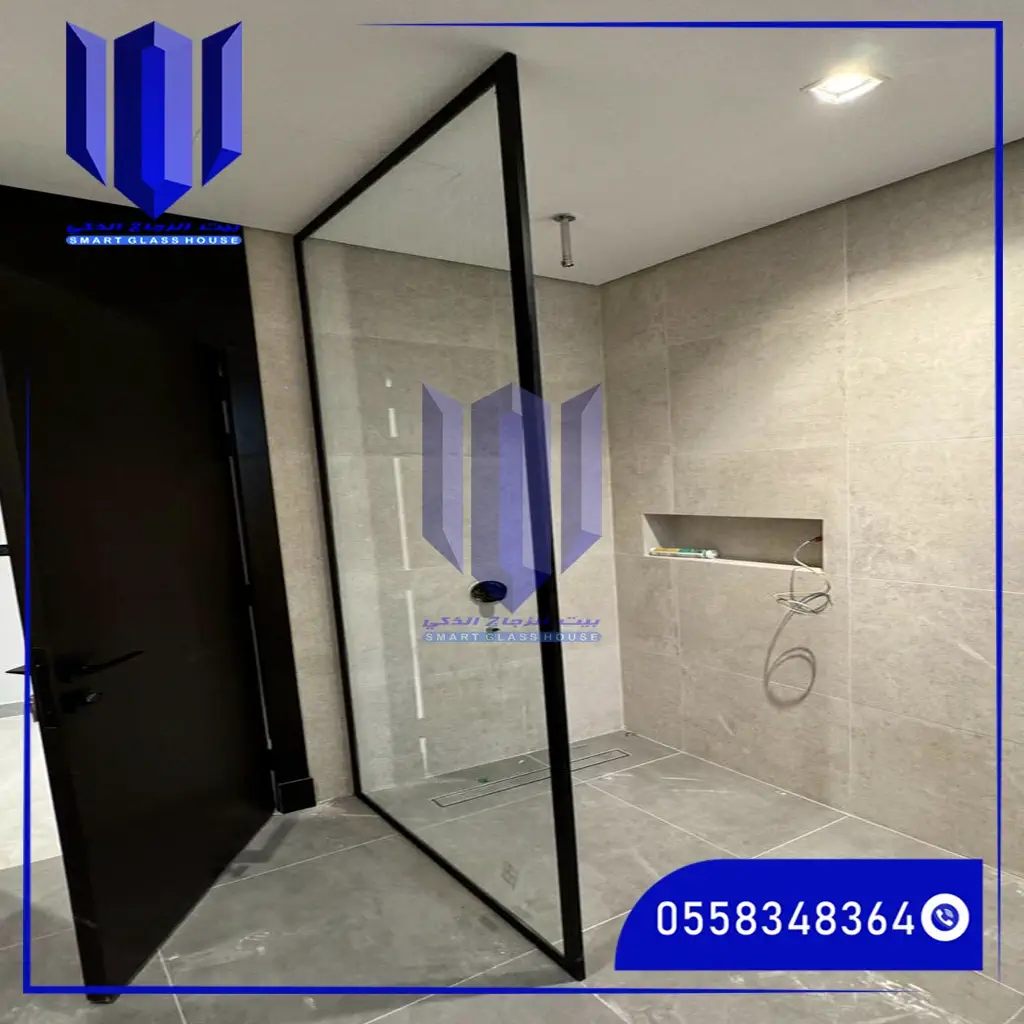 "الأبواب الزجاجية: الحل المثالي لجمالية وفاعلية المساحات في جدة"